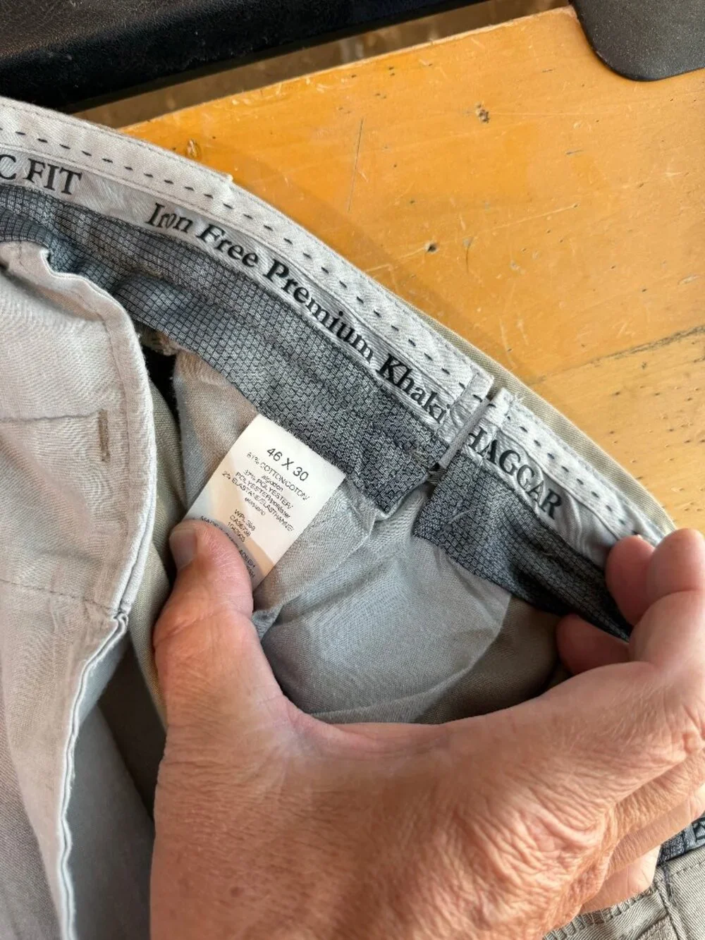 Haggar Iron Free Premium Khaki 46X30